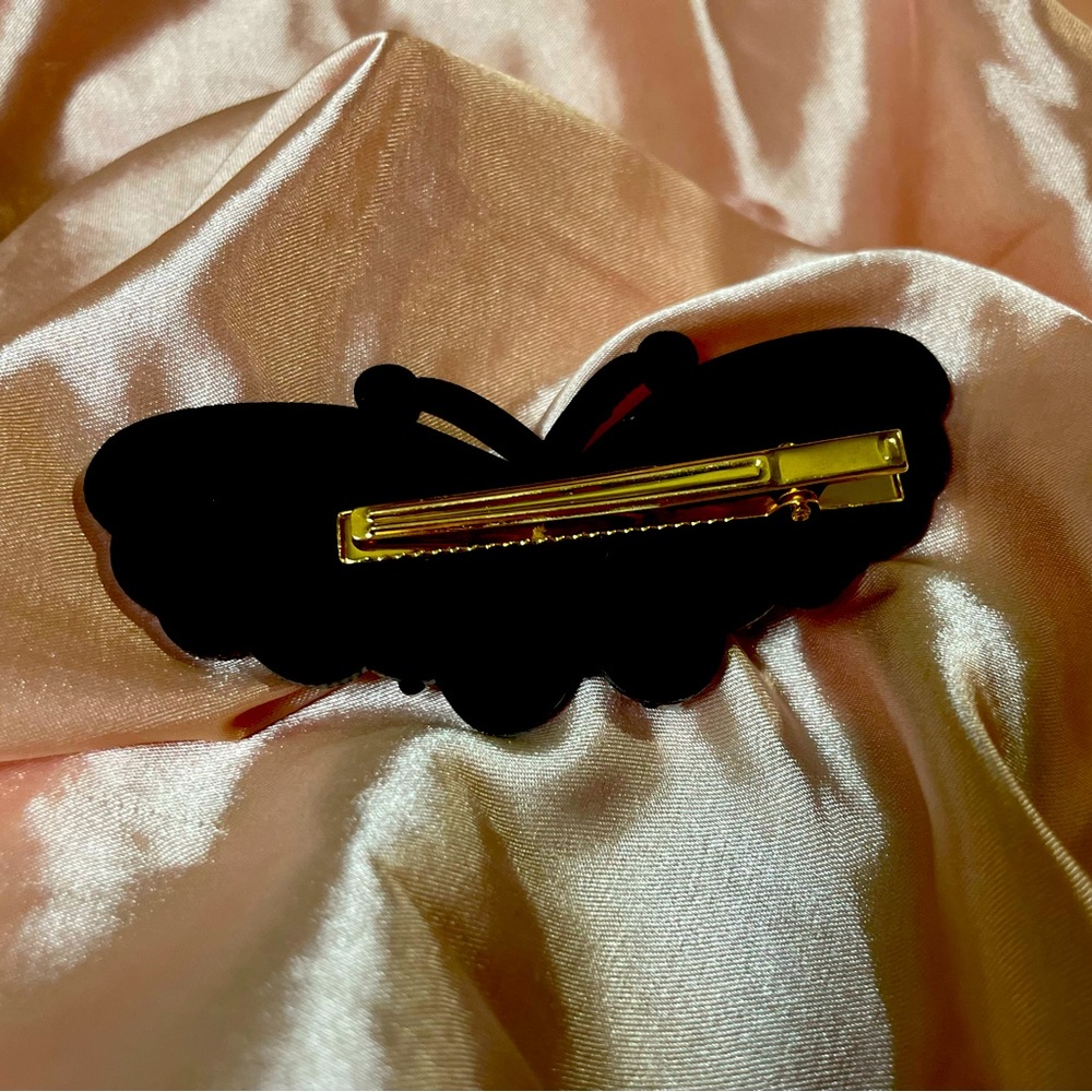 Hand made alligator hair clip—Butterfly Kisses